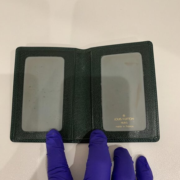 Louis Vuitton Dark Green Key & Card Holder - Picture 6 of 9